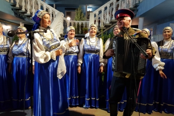 В пансионате "Паломник" прошел ряд концертов народного хора "Родные напевы" из с. Кольчугино Симферопольского района В пансионате "Паломник" прошел ряд концертов народного хора "Родные напевы" из с. Кольчугино Симферопольского района